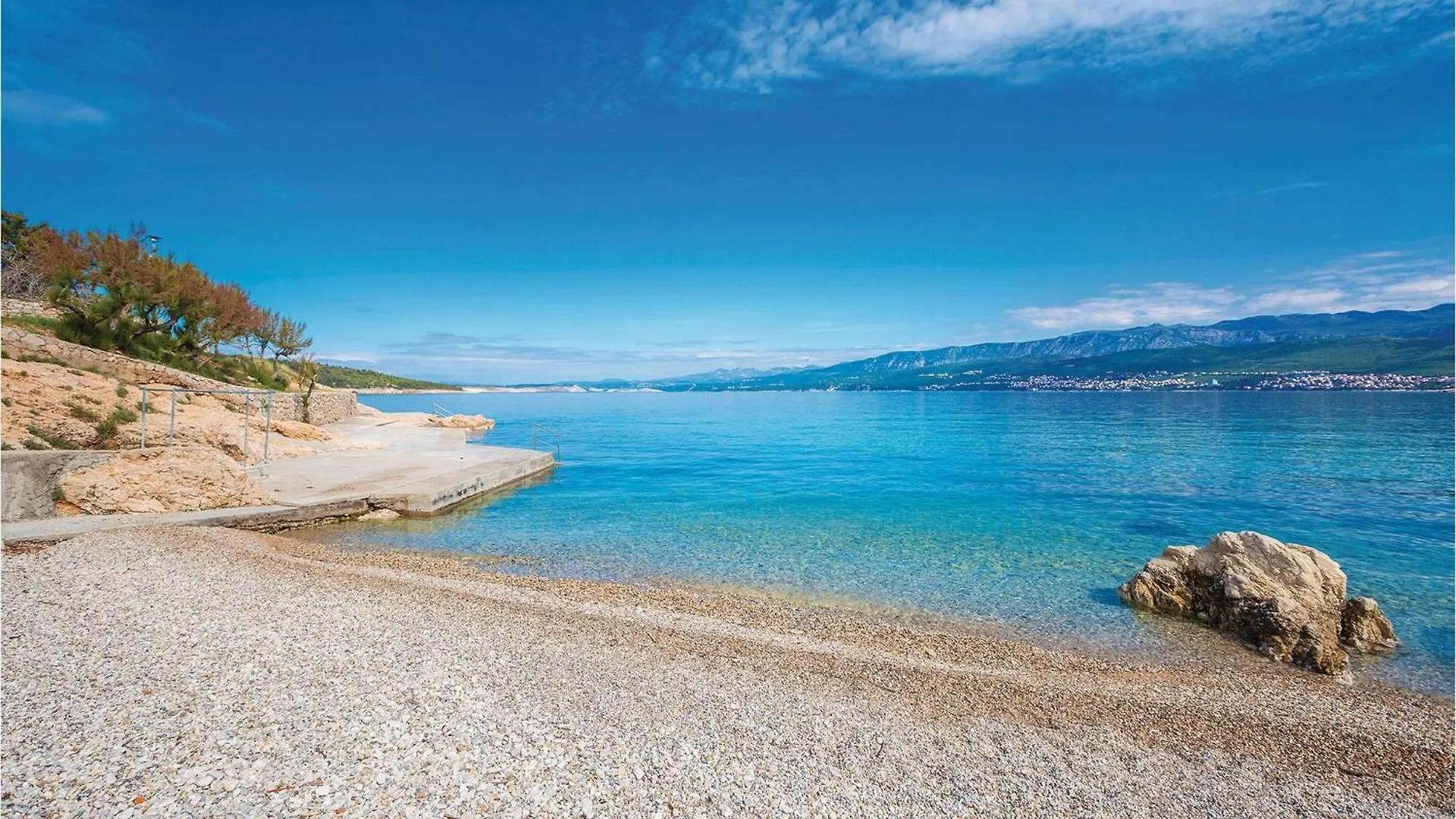 Amazing Apartment In Cizici With Wifi