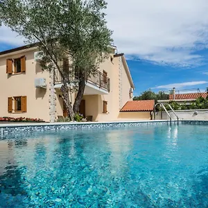 Diamant With Pool & Whirlpool Čižići